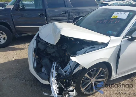 2024 Honda Civic Touring z USA, uszkodzony, nr VIN 2HGFE1F96RH323745